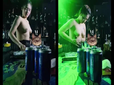 Cuối tuần đi karaoke khỏa thân cùng anh em bạn nhậu